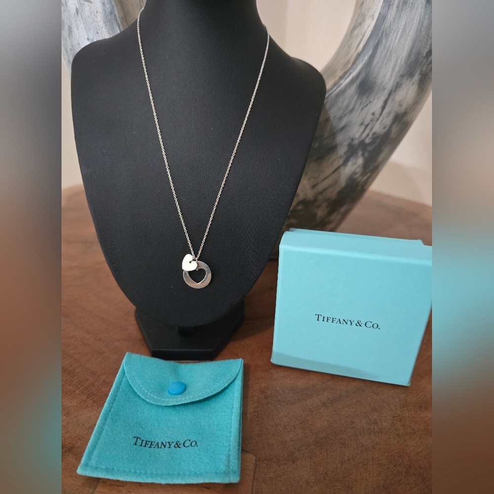 ✨️Rare✨️Tiffany & Co  Cut Out Heart